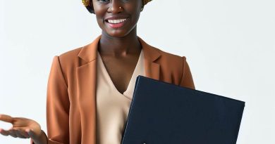 Pitching for Success: Freelancing Tips from Nigerian Pros